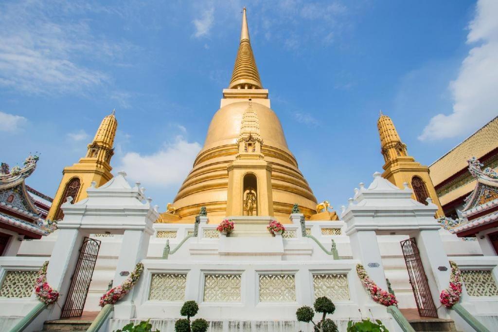 Resort Bangphlat Bangkok Exteriör bild