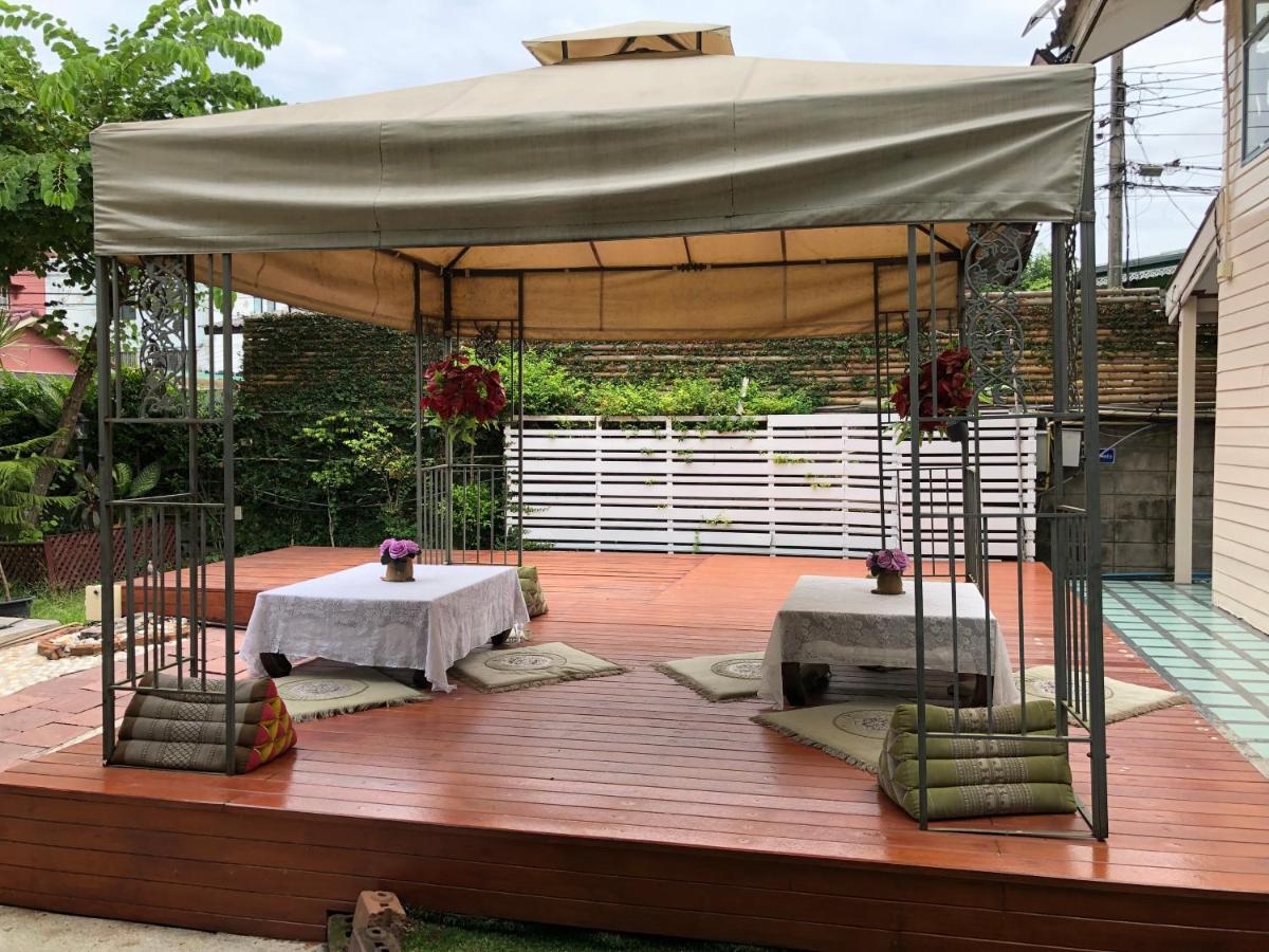 Resort Bangphlat Bangkok Exteriör bild
